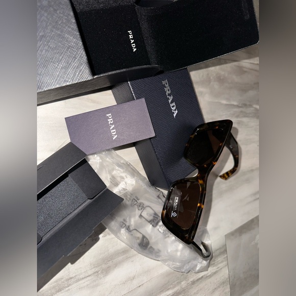 Prada Brown Tortoise Sunglasses - Picture 6 of 17